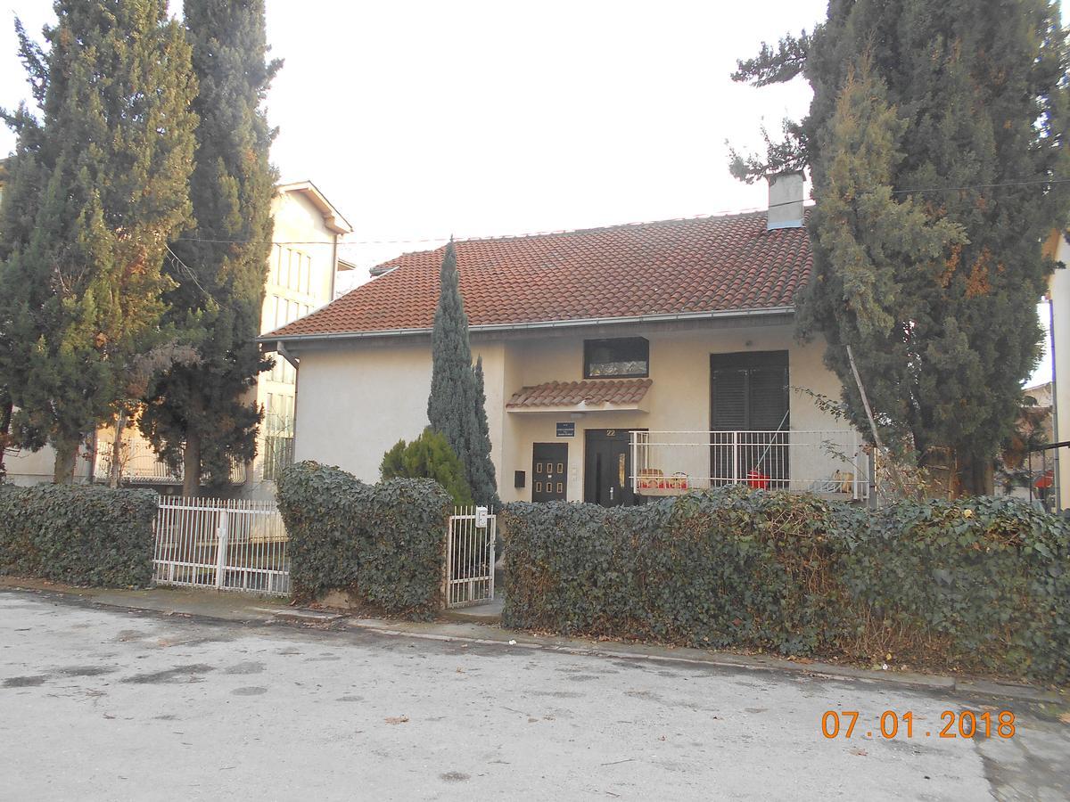 Ferienwohnung Atocha Skopje Exterior foto